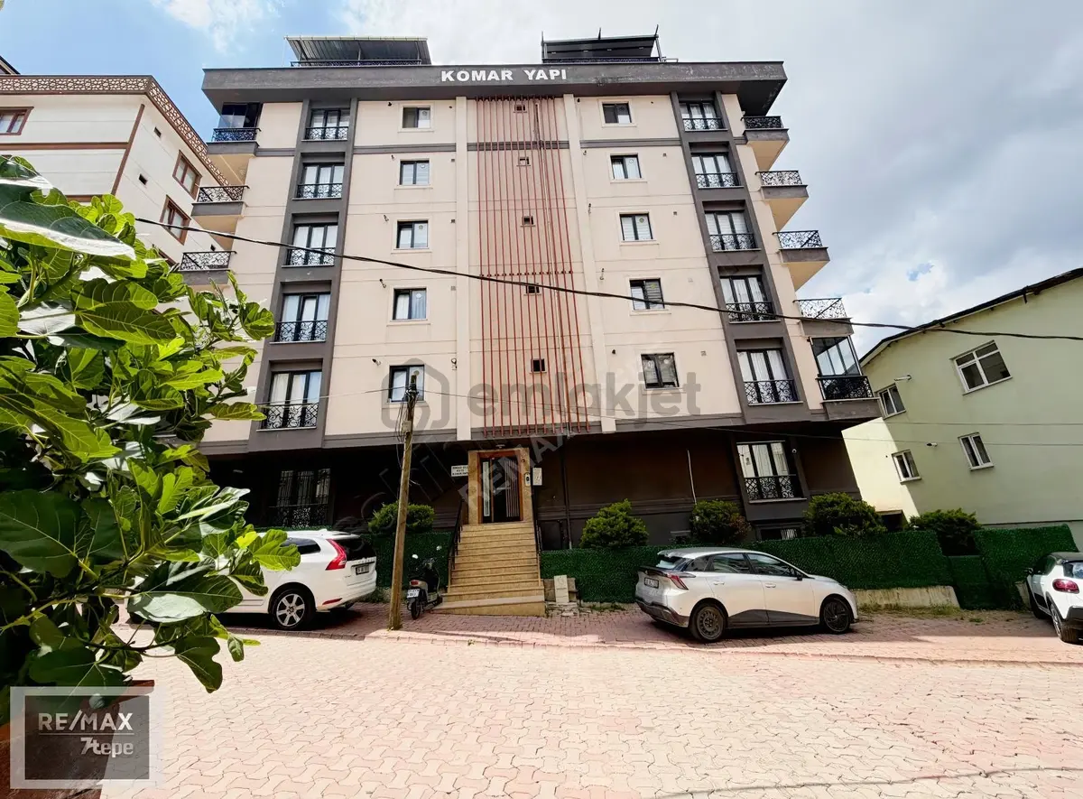 Çekmeköy Çatalmeşe Giriş Ters Dubleks 2+1 87 M2 - 24