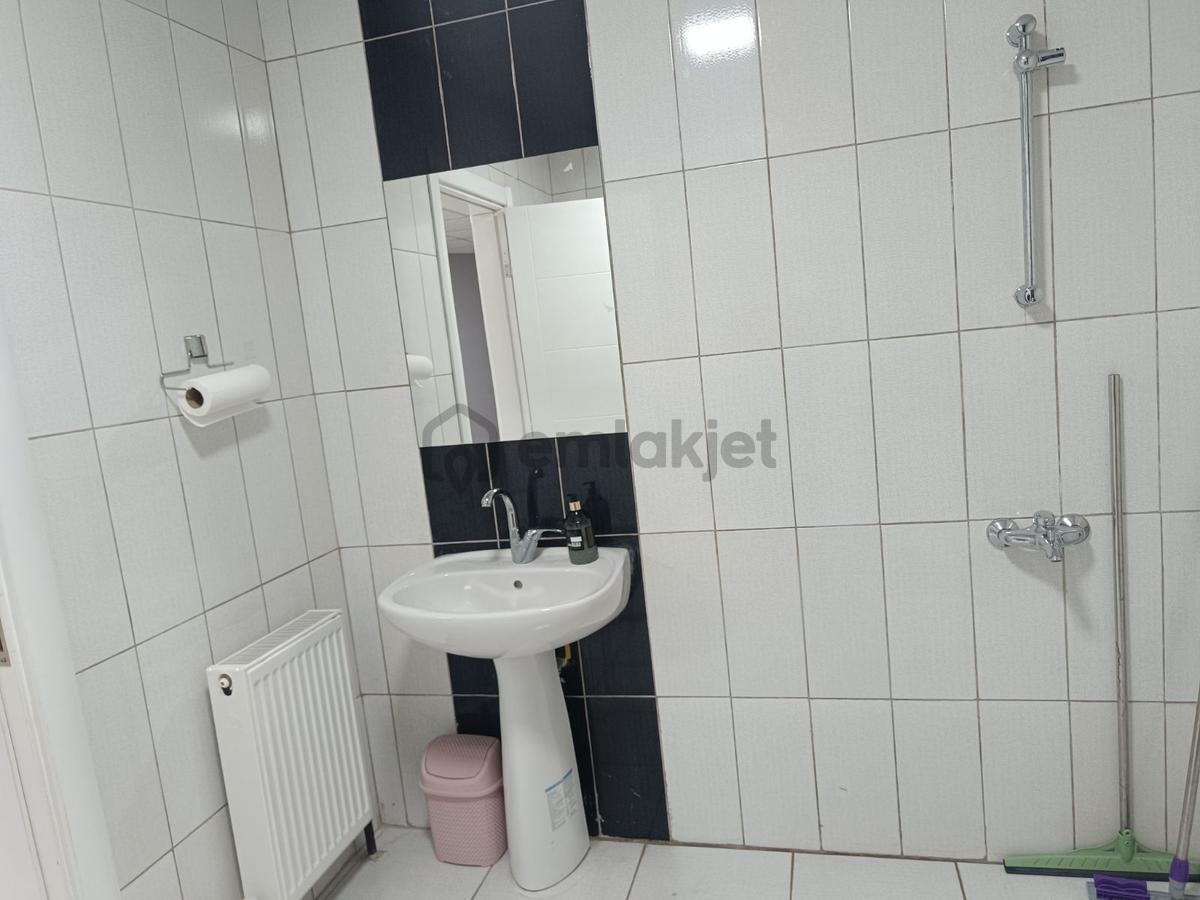 Kiralık 3+1 İşyeri Daire - 23