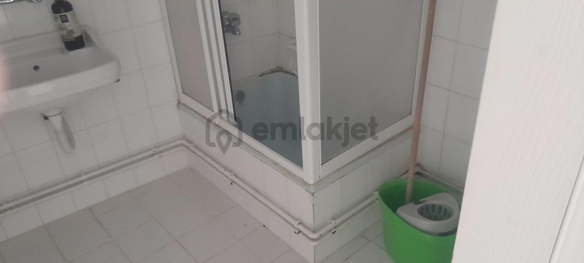 Çift Balkonlu Kombili Masrafsız Kiralık Daire - 17