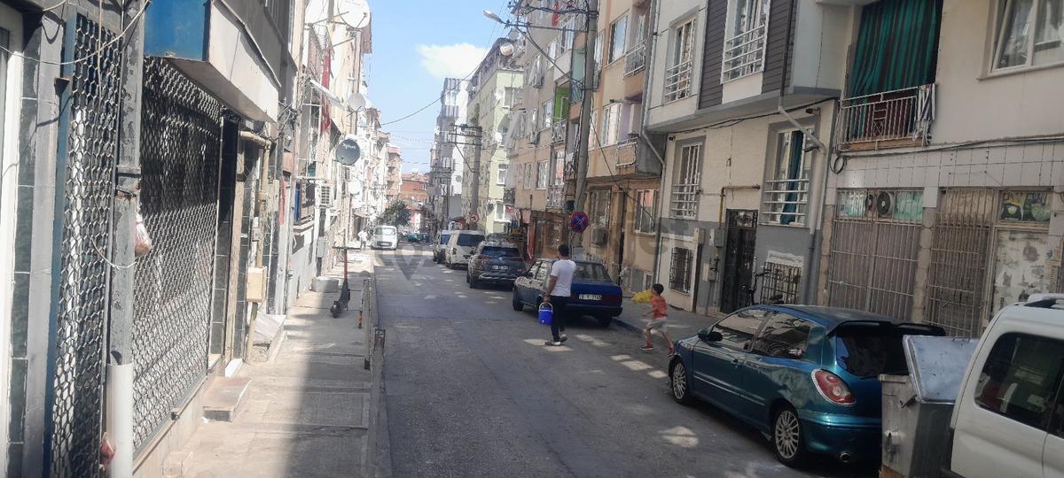 Çift Balkonlu Kombili Masrafsız Kiralık Daire - 32