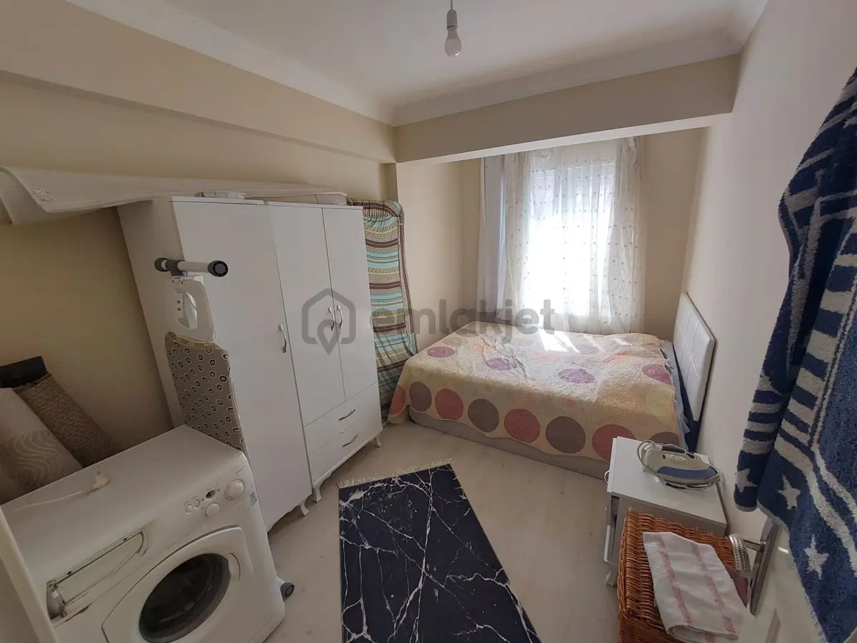 Havuzlu Eşyalı Arakat 2+1 Devamlı Kiralık Daire - 12