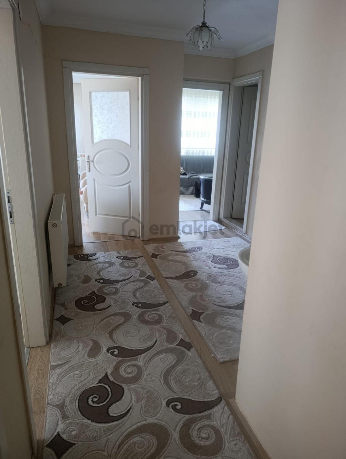 Tombul Emlaktan Cumhuriyet Mahallesinde Satılık 3+1 Daire - 11