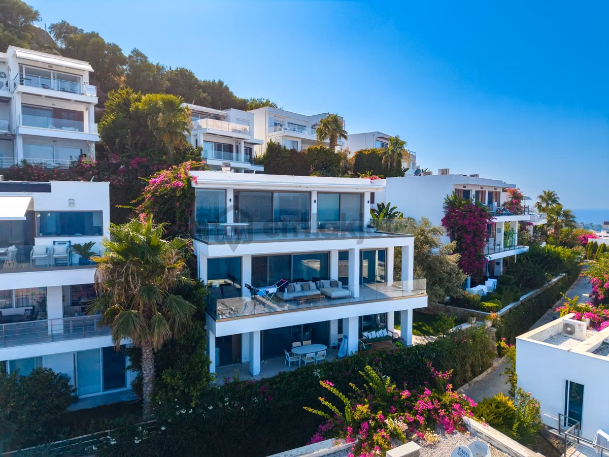 Bodrum Türbükü Hebil Olıvehıll'de Full Tadilatlı, 2 Daire Tek Tapu - 8