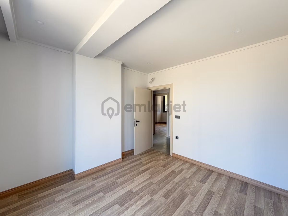 3+1 Satılık Site İçi Bahçe Duplex Daire - 24
