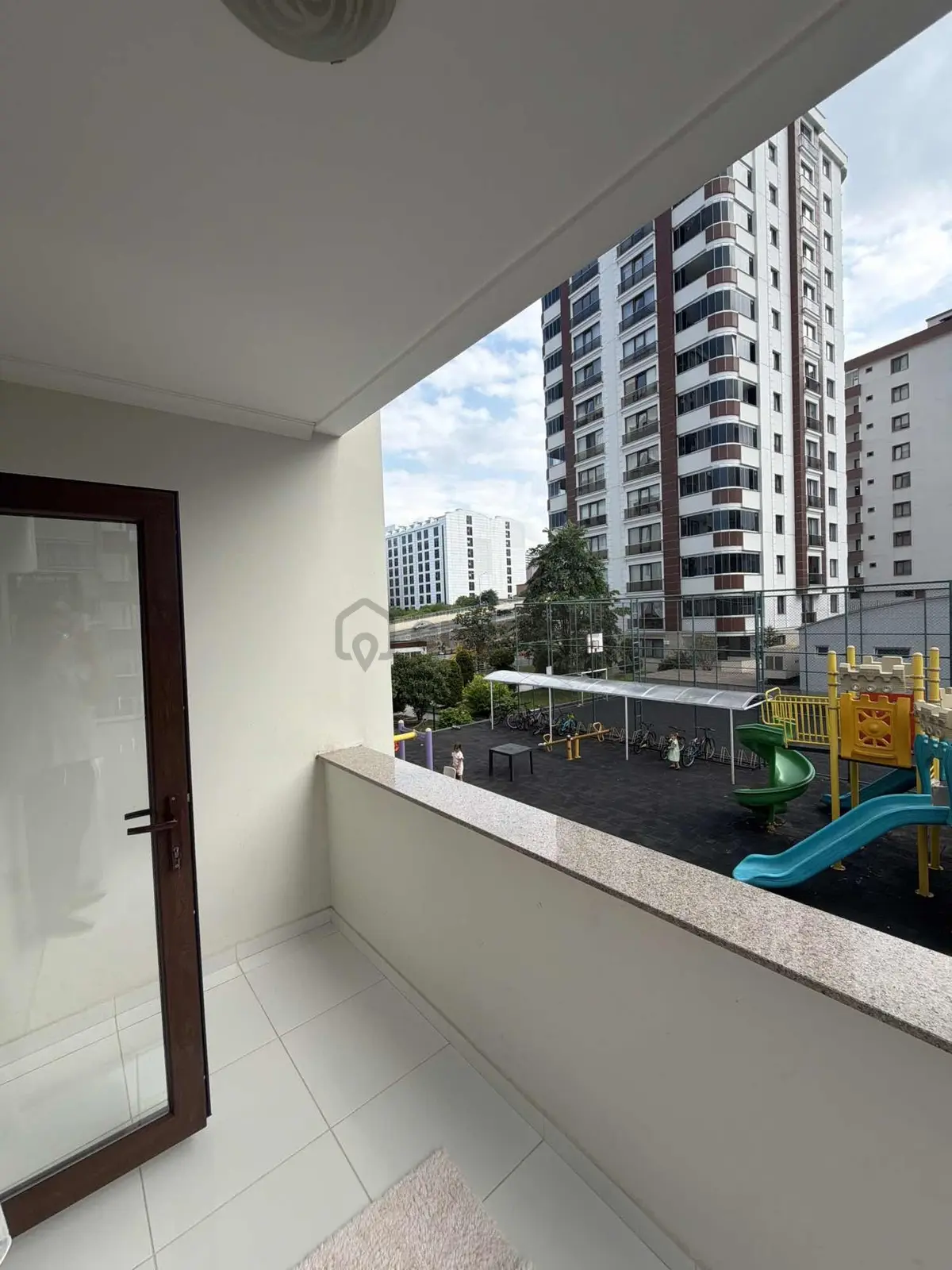 Söğütlüde Usataoğlu Park Evlerinde 185 M² Lüks 1. Kat Daire - 8