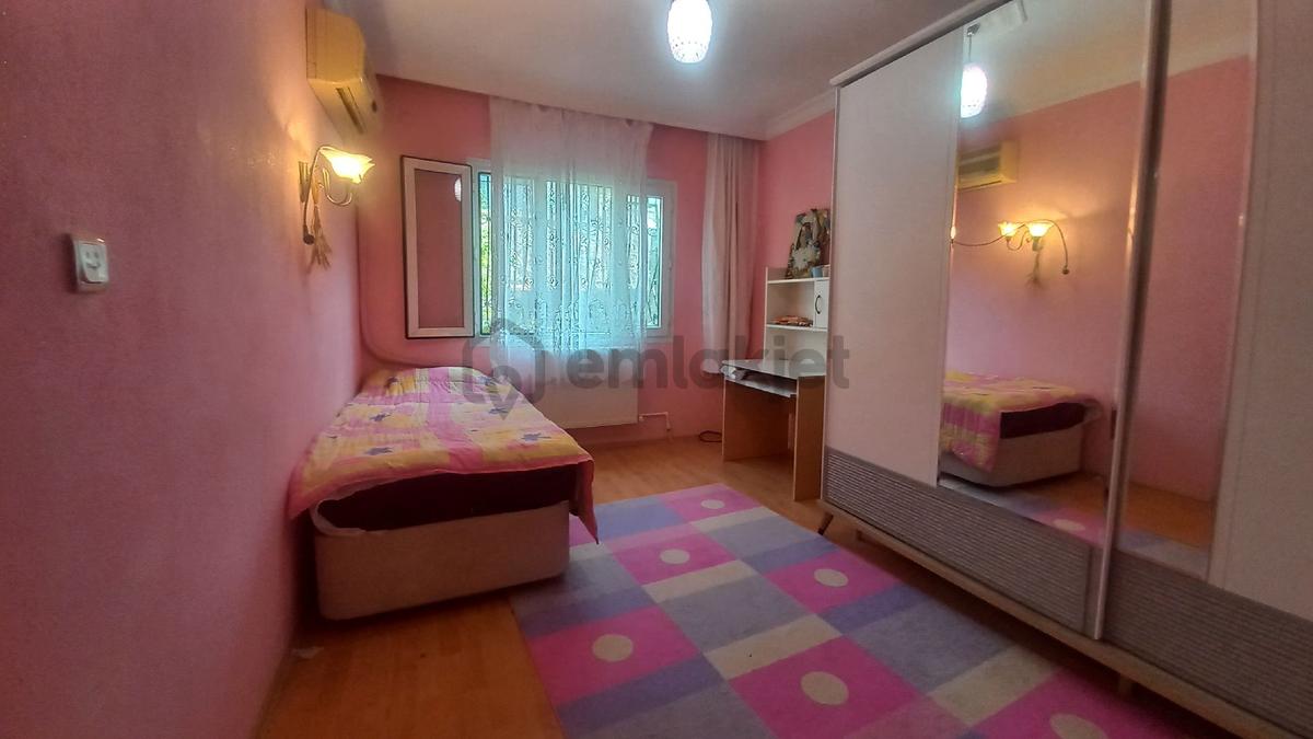 Kemalpaşa Çınarköy'de Ortak Havuzlu Site İçi Satılık Villa - 20