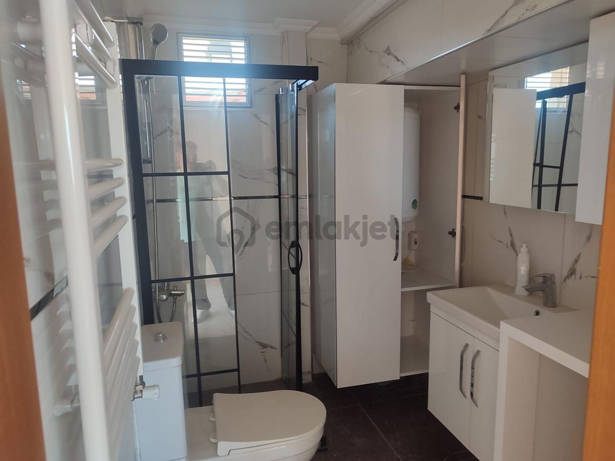 Korutürk Mahallesi'nde Yatırım Fırsatı!!!5 Katlı Genç Bina 2 Daire Fiyatına - 13