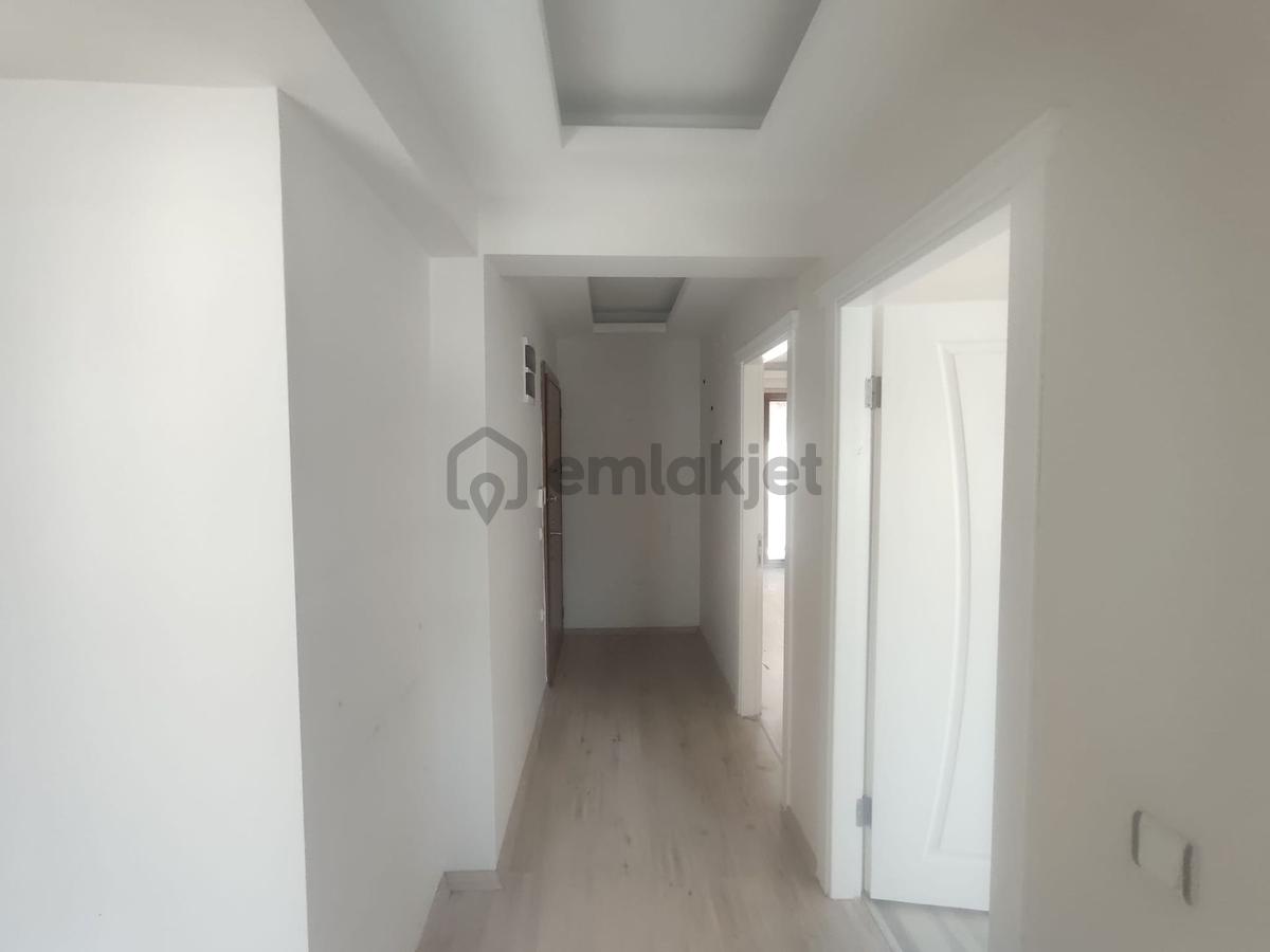 Korutürk Mahallesi'nde Yatırım Fırsatı!!!5 Katlı Genç Bina 2 Daire Fiyatına - 14