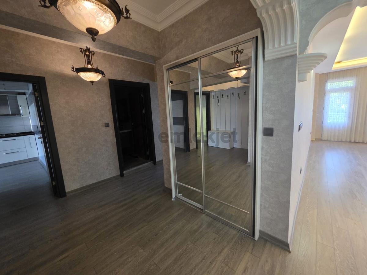 Kurtuluş Ziyapaşa Cd Üzeri 180m2 3+1 Bakımlı Ferah Daire - 6