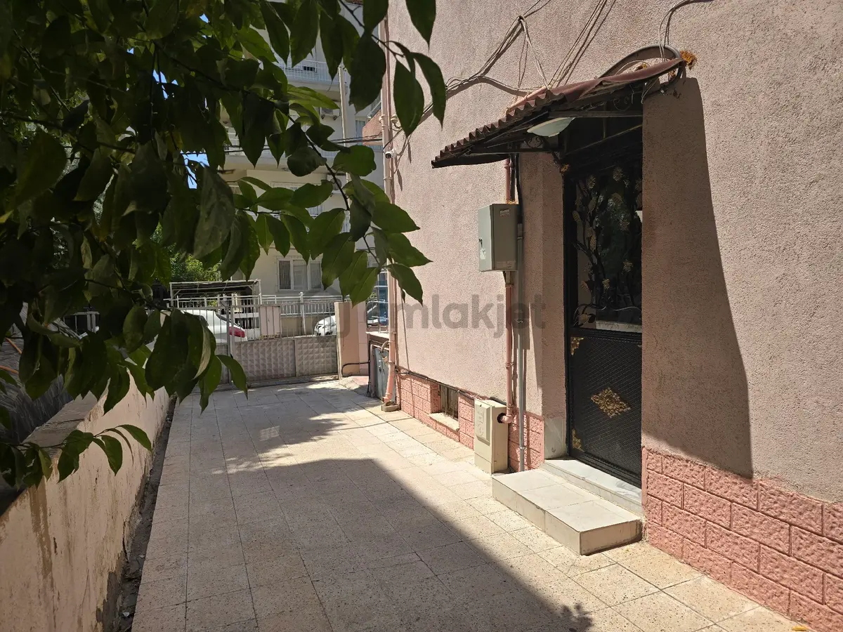 Buca Akıncılar Satılık 3+1 Daire - 2