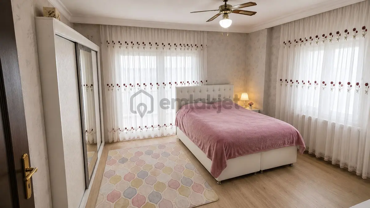 Üstünkent'ten Mezitlide 4+1 Satılık Daire - 4