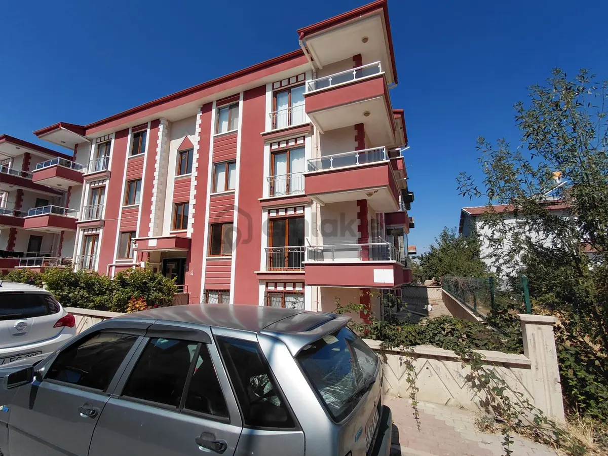 Fatih Mah Kiralık 3+1 Lüks Daire - 23