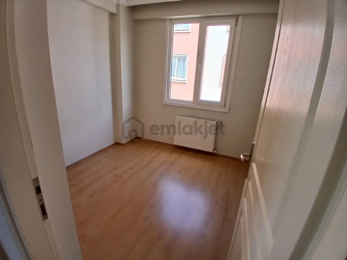Kartal Topselvide Geniş Ferah Satılık Daire - 13