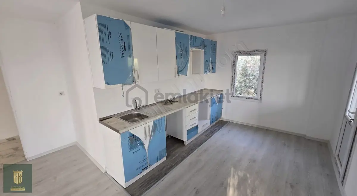 Baharlı Mahallesi'nde Satılık 2+1 Üst Kat Teraslı Daire - 6