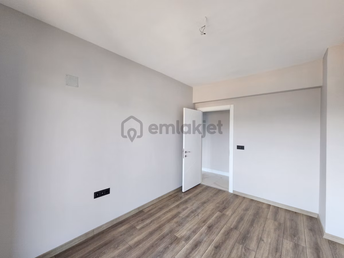 A Plus Standartta 165m2 Havuzlu, Ebeveyn Banyolu Önü Açık 3+1 - 36