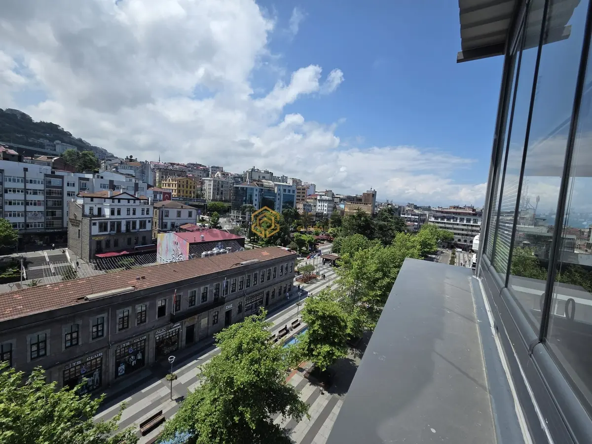 Trabzon Meydan'da Satılık Otel - 6