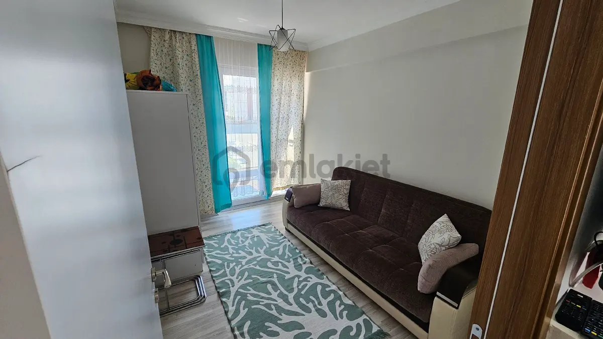 Kuşadası Davutlarda Ara Kat 2+1 Daire - 4