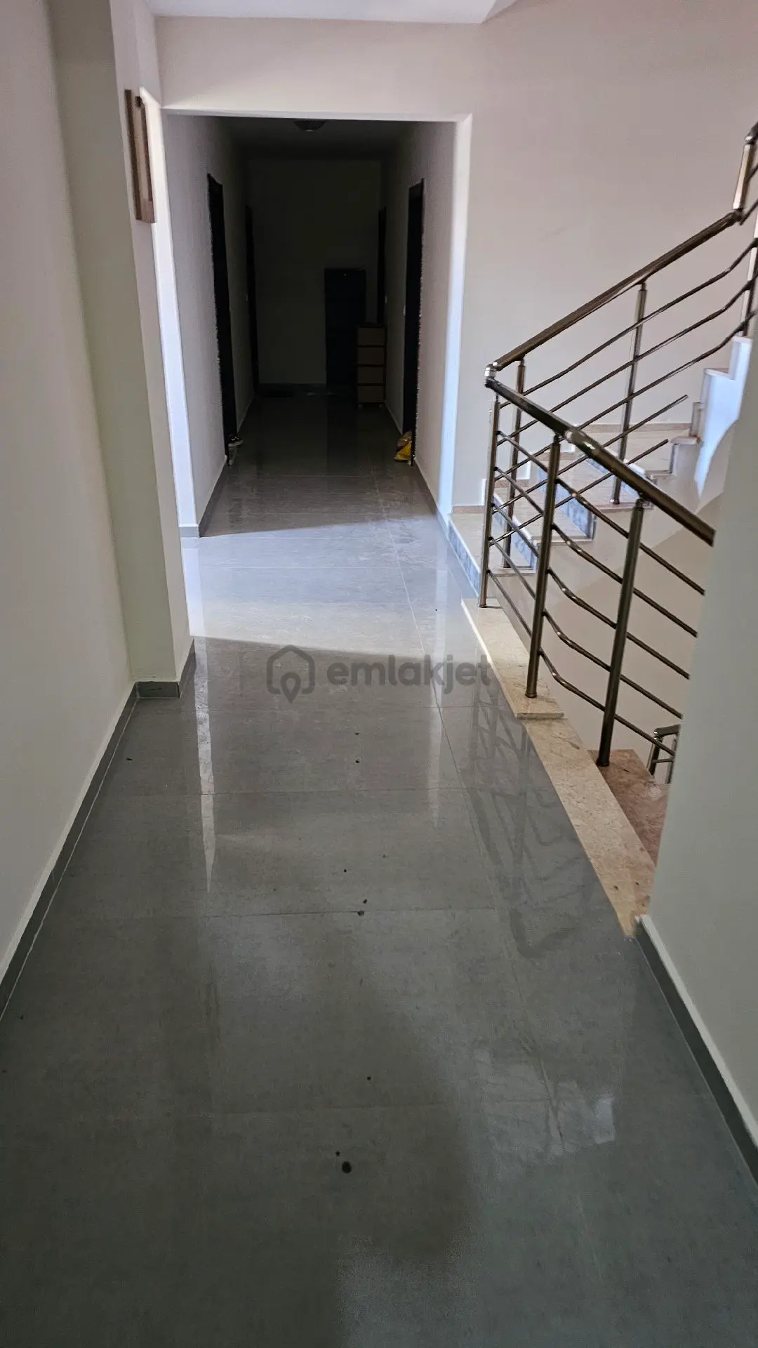 Kuşadası Davutlarda Ara Kat 2+1 Daire - 20