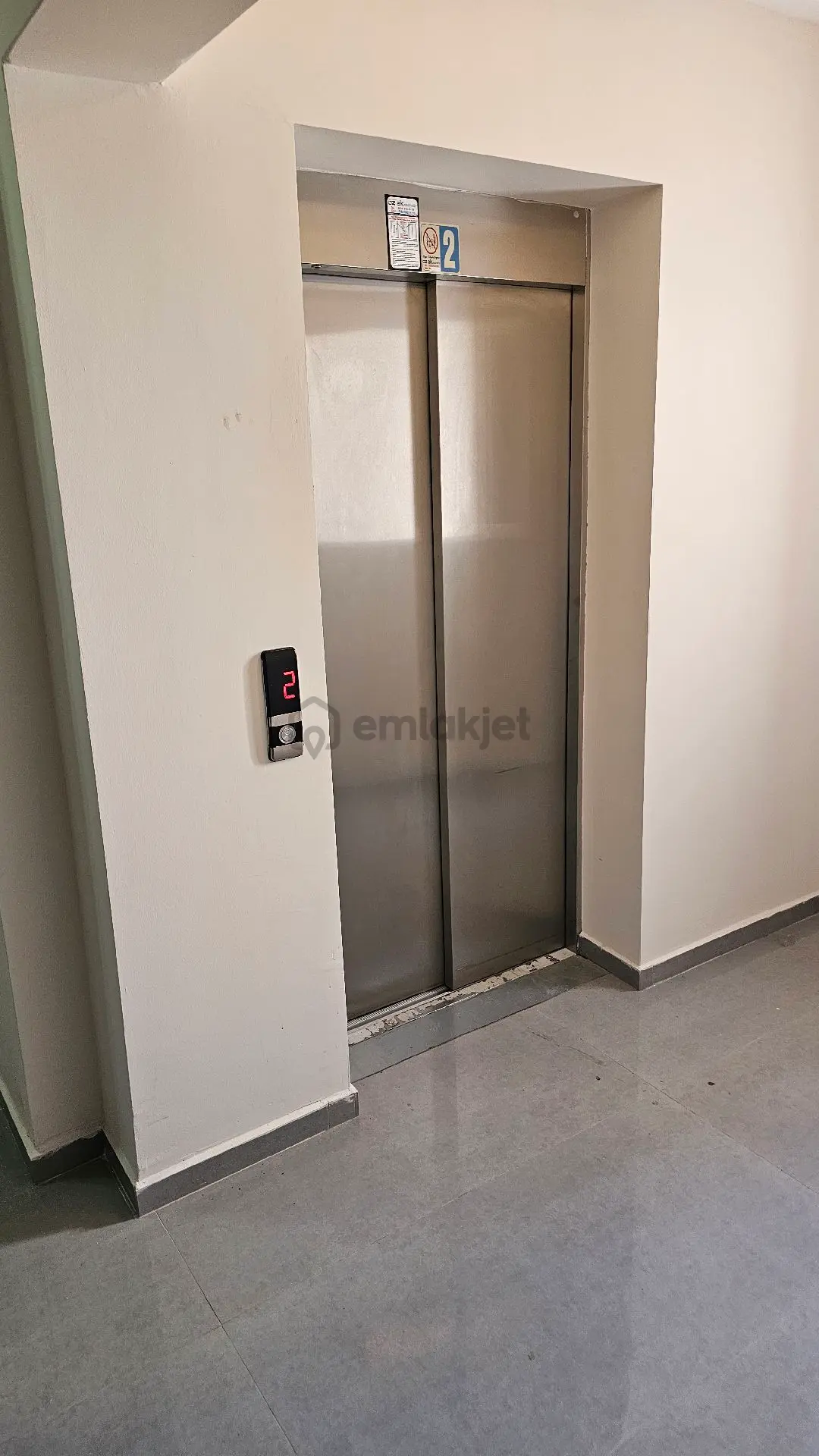 Kuşadası Davutlarda Ara Kat 2+1 Daire - 17