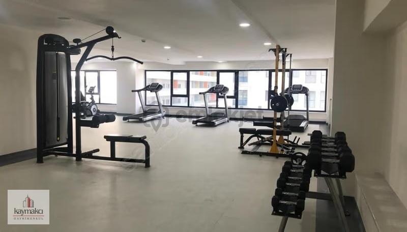 Aris Grand Tower'da Kiralık Eşyalı 1+1 Daire - 4