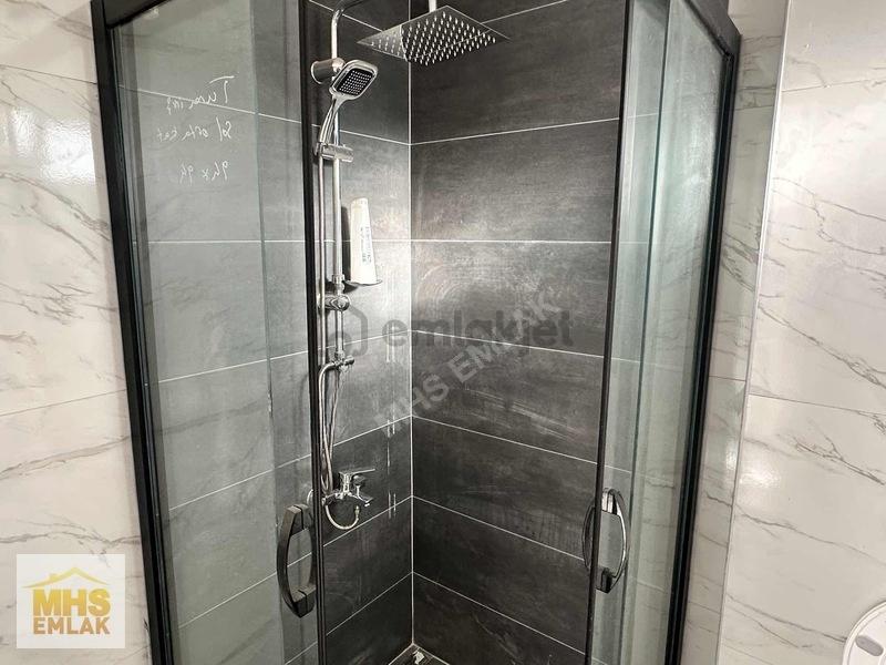 Akarca'da Satılık Triplex 4+1 Villa - Havuzlu, Geniş Bahçeli - 12