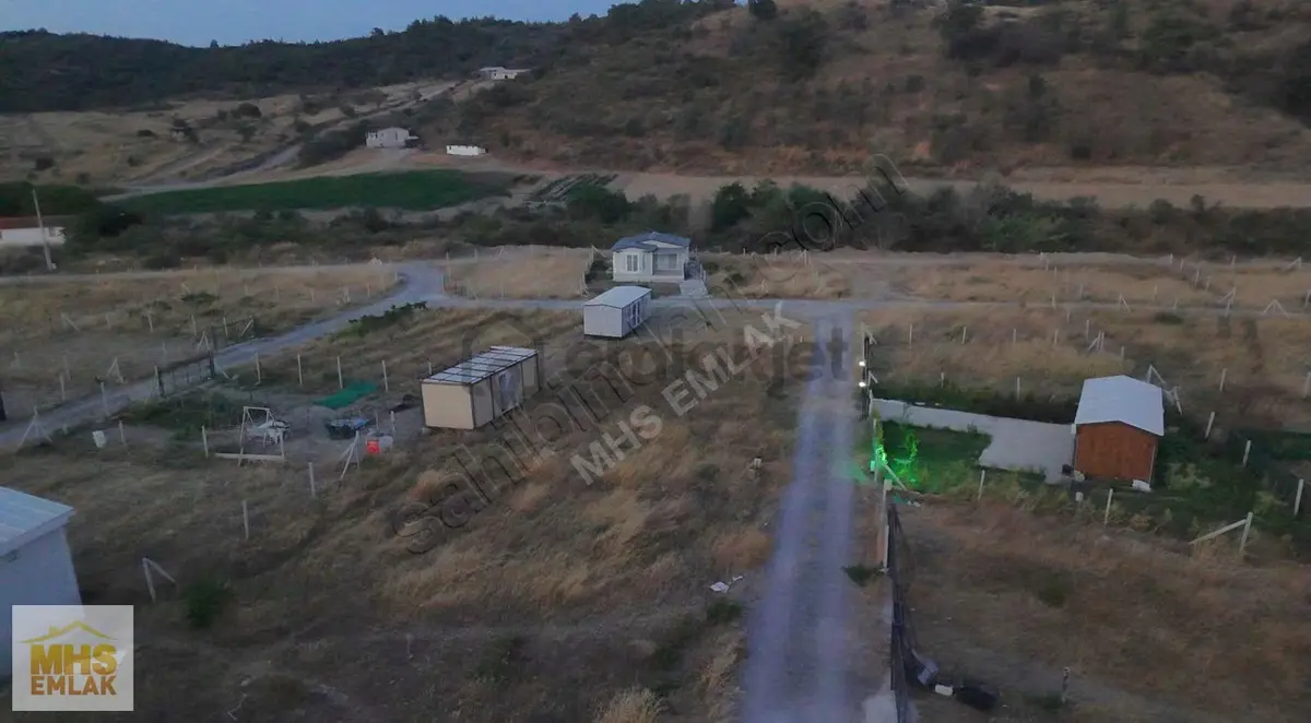 Seferihisar Kavakdere Resmi Tapulu 243m2 Arsa - 8