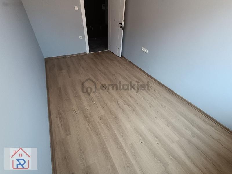 Relax Tr'den Konak Mahallesinde Satılık 3+1 Geniş Daire - 23