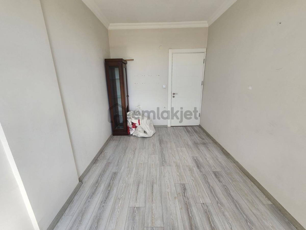 Adnankahveci Bulvarı Üstünde 2 Yıllık Binada 2+1 3.kat Asansörlü - 12