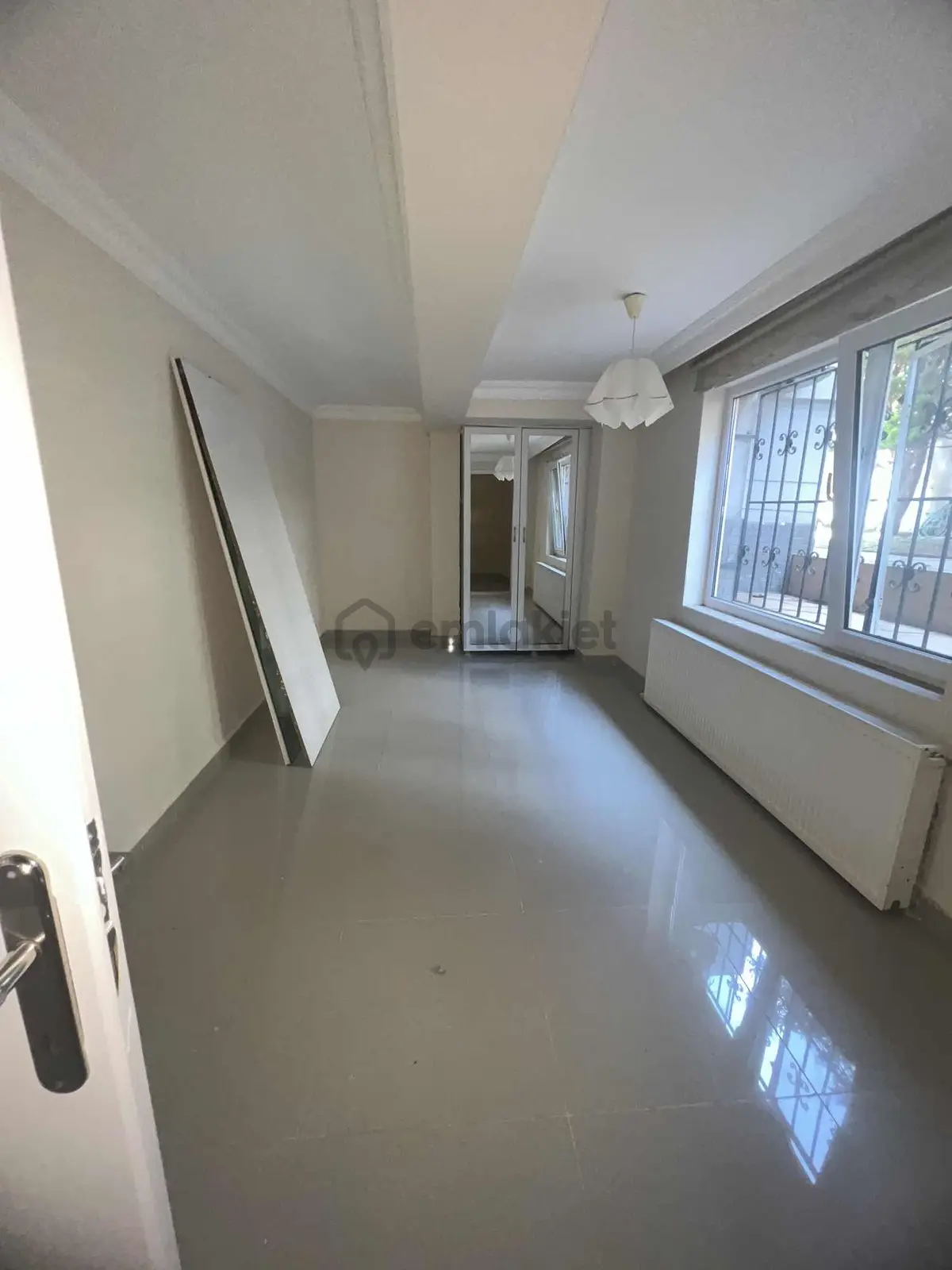 Sahilde Kiralık Daire 2 + 1 - 15
