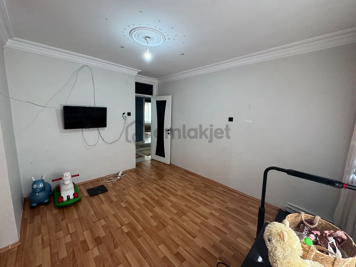 Yiğithan Dan Site İçerisinde Dogalgazlı Satılık 3+1 Daire - 30