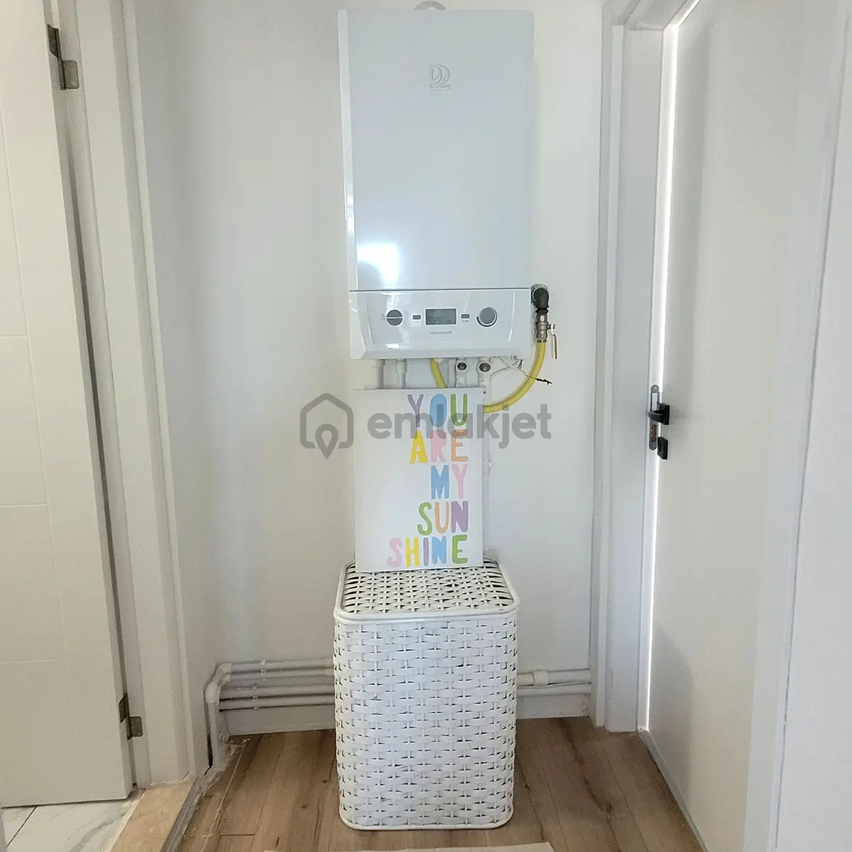 Sahibinden Sahibinden Oturuma Hazır Doğalgaxlı Eşyalı - 17
