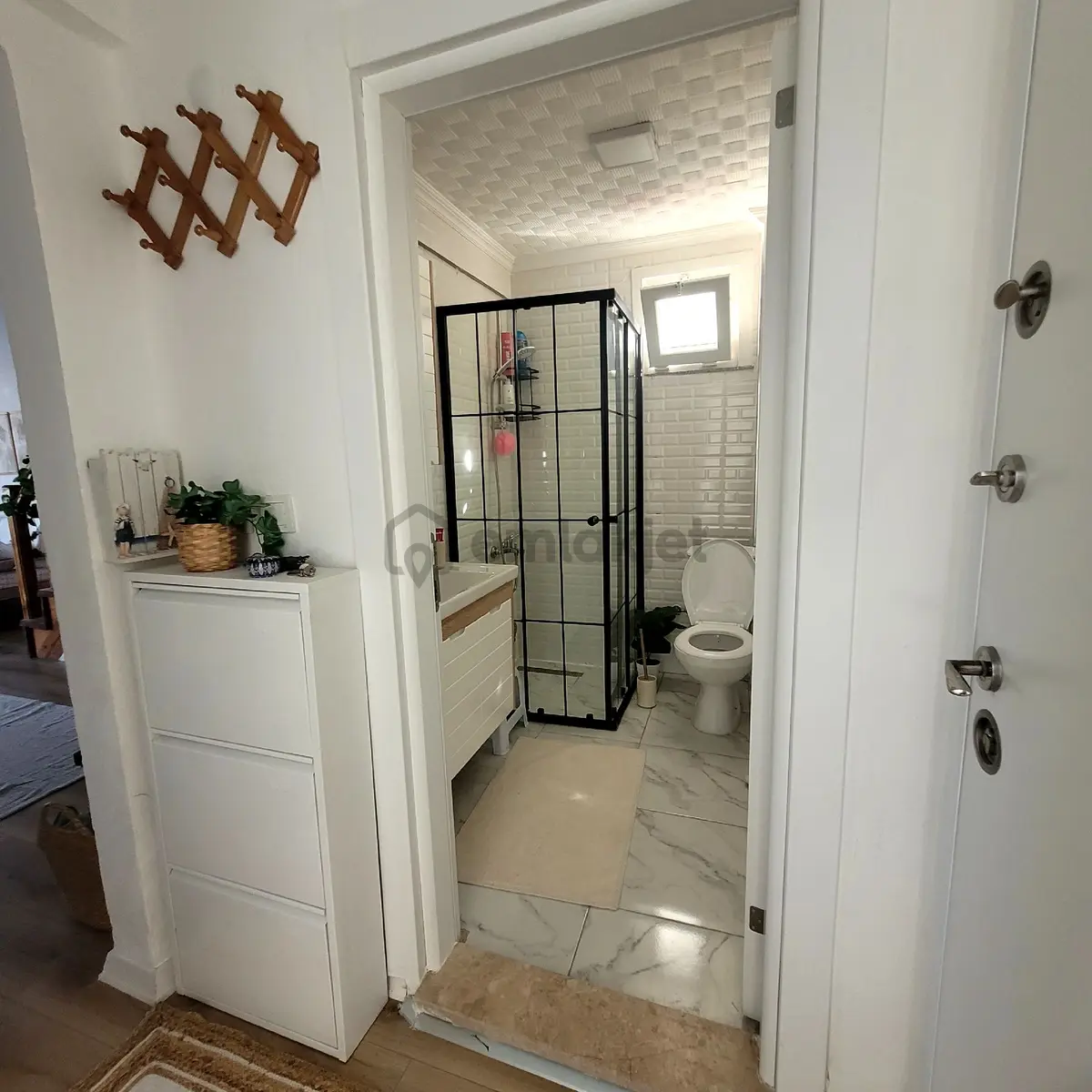 Sahibinden Sahibinden Oturuma Hazır Doğalgaxlı Eşyalı - 4