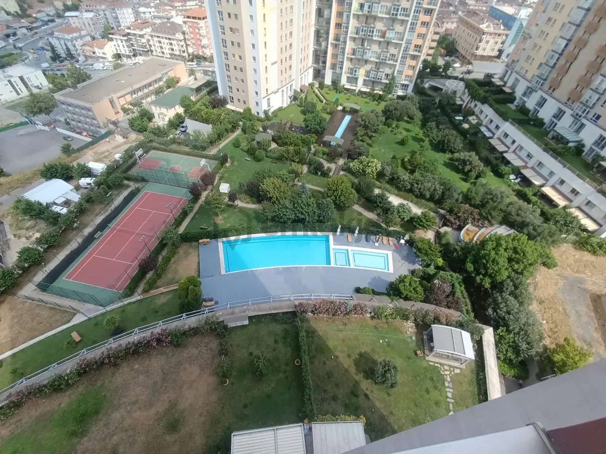 Kentplus Centrium' Da Şehir Ve Deniz Manzaralı, Boş Satılık 1+1 - 3