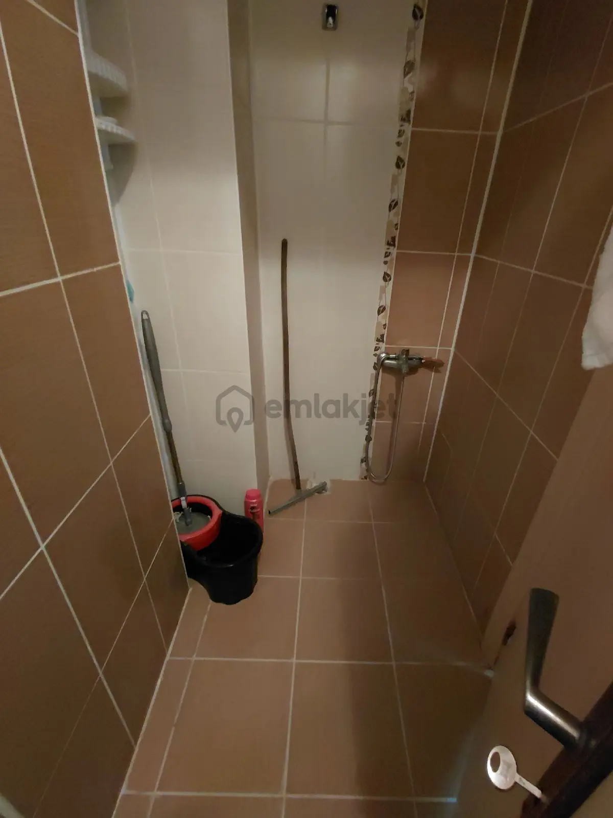 Karasu Havuzlu 2+1 Eşyalı Daire - 13