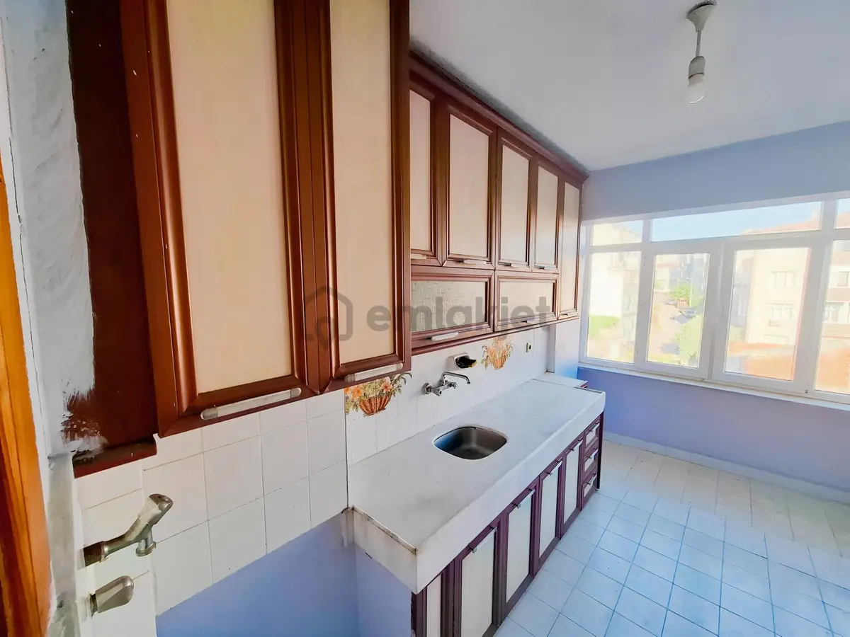 Emirsultan Örnek Sitesinde Satılık 2+1 Daire - 2
