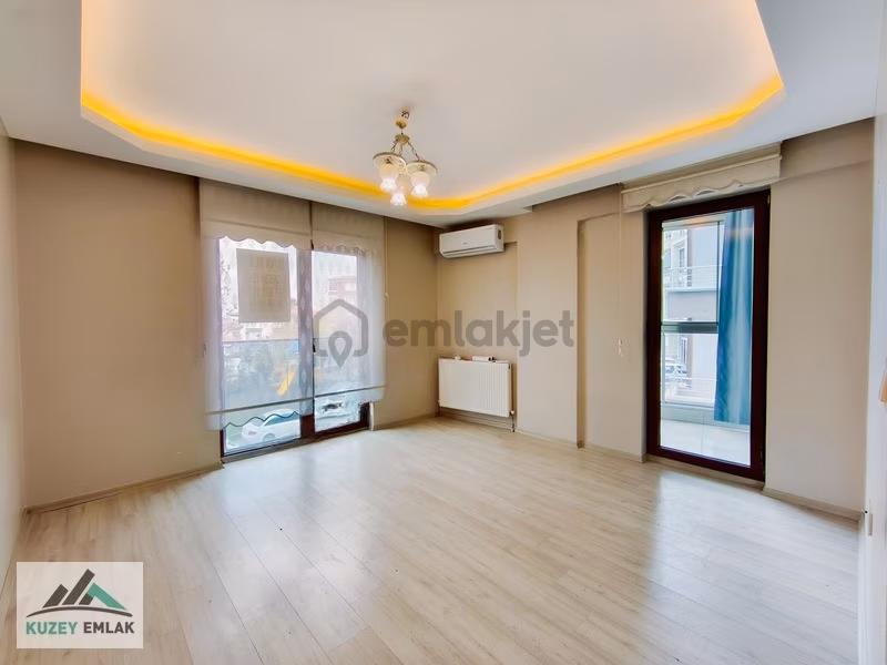 Güneşevlerin Merkezinde Geniş Süper Lüks 4+1 Daire - 11