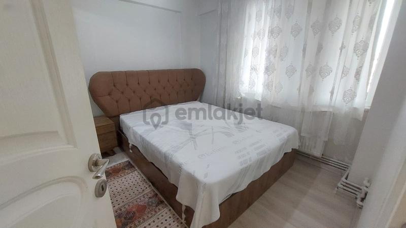 Hürriyet Caddesinde 2+1 Geniş Kullanışlı Satılık Daire - 20