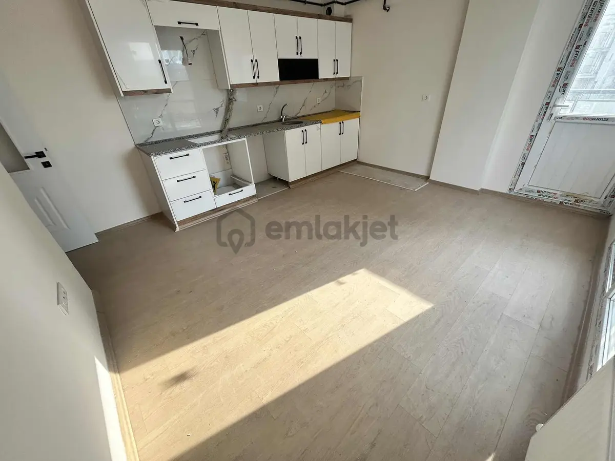 Muradiye Mah'sinde 2+1 Arakat Satılık Sıfır Daire - 3