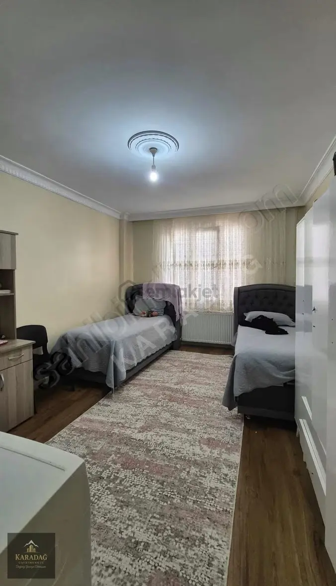 Metroya Yakın Satılık 4+1 Daire - 17
