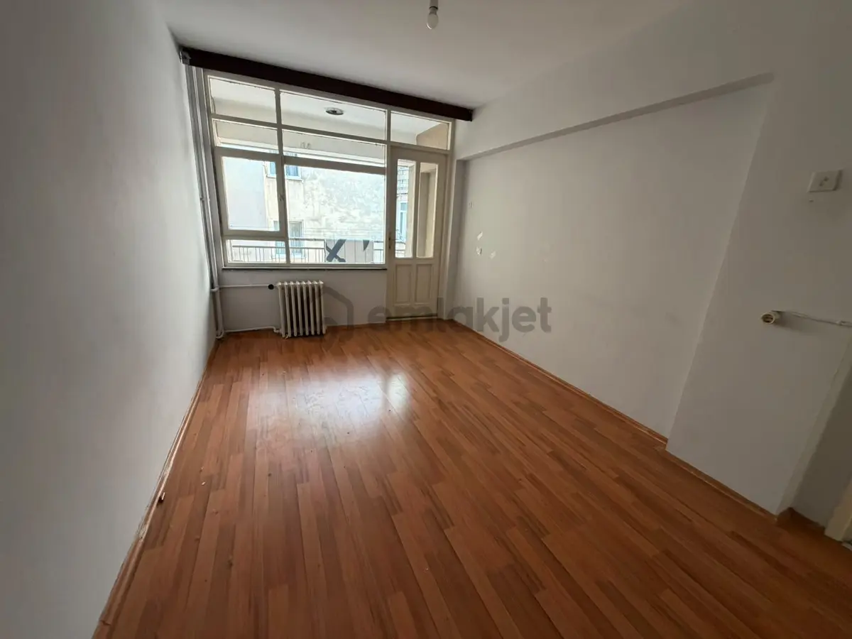 Heykel İbrahimpaşada Kat Mülkiyetli Ara Kat 3+1 Satılık Daire - 23