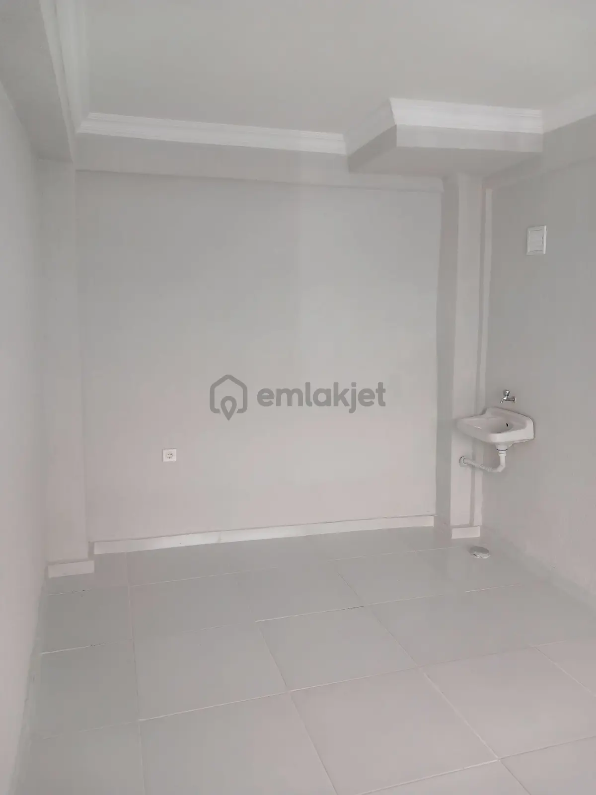 Caddeye Paralel Sahibinden Kiralık - 3