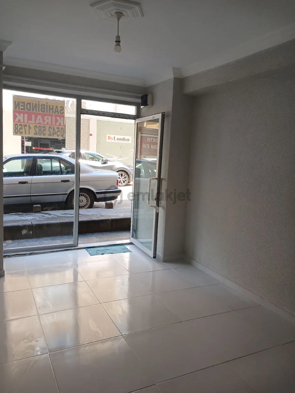 Caddeye Paralel Sahibinden Kiralık - 4