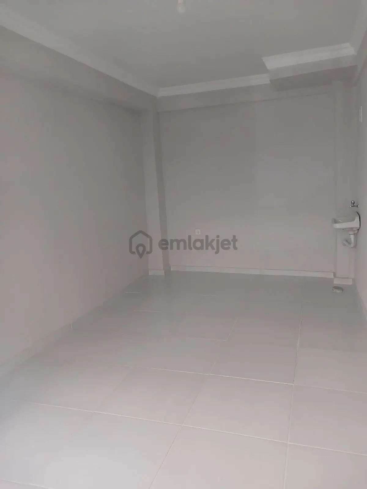 Caddeye Paralel Sahibinden Kiralık - 5