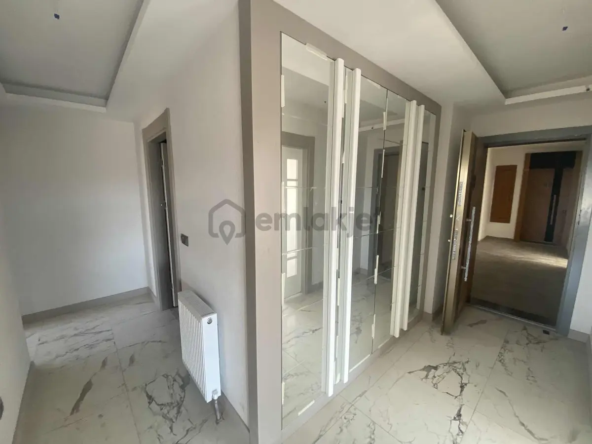 Törekent Serra Bulvar Site İçerisinde Satılık 2+1 - 9