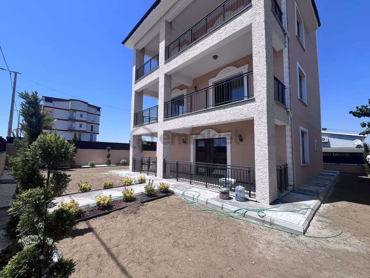 Leb-i Derya Manzaralı Şık 5+1 Müstakil Satılık Villa - 6