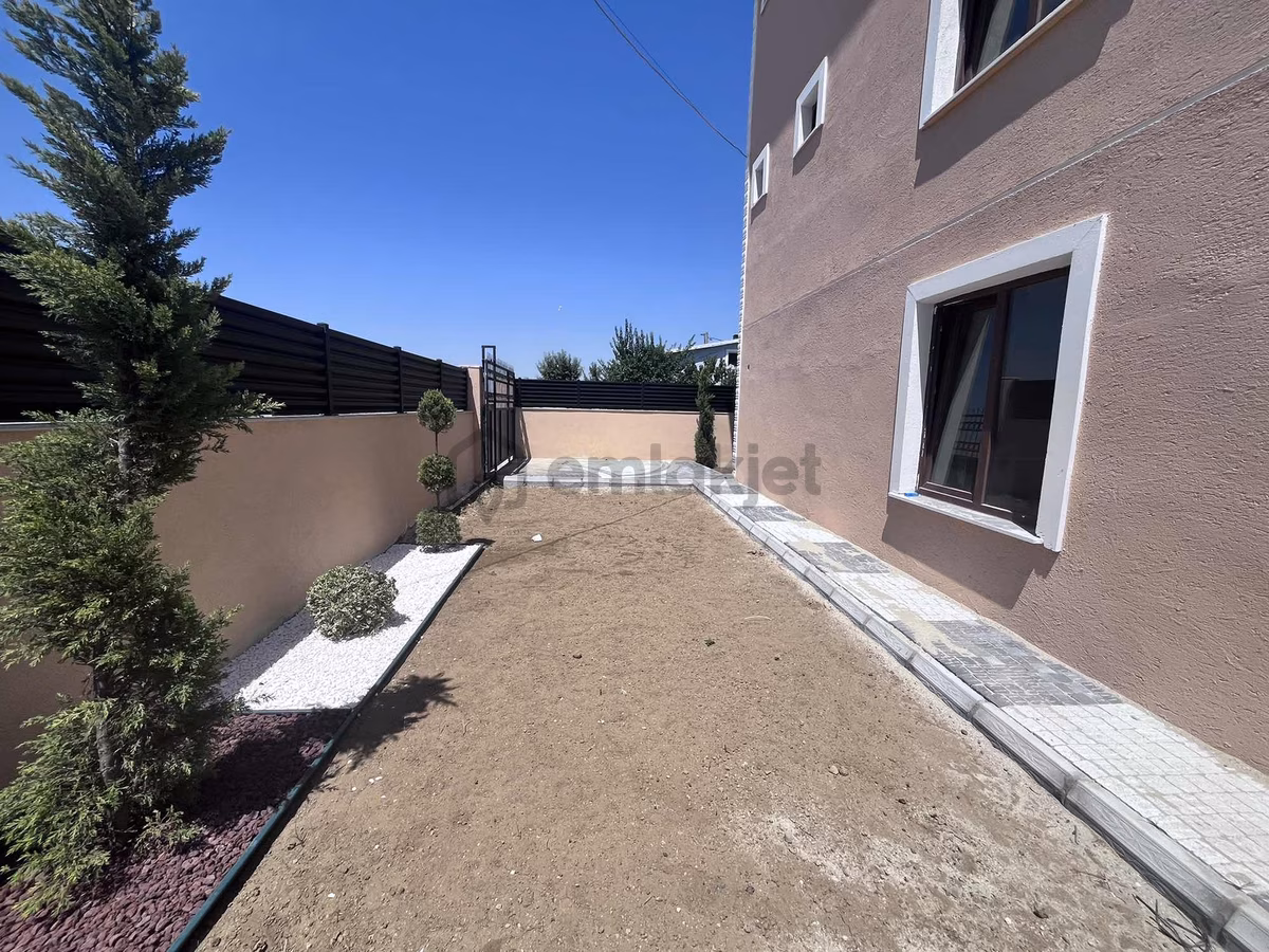 Leb-i Derya Manzaralı Şık 5+1 Müstakil Satılık Villa - 12