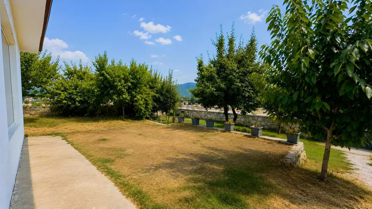 560m2 Arsa İçerisinde Satılık Müstakil Ev - 5