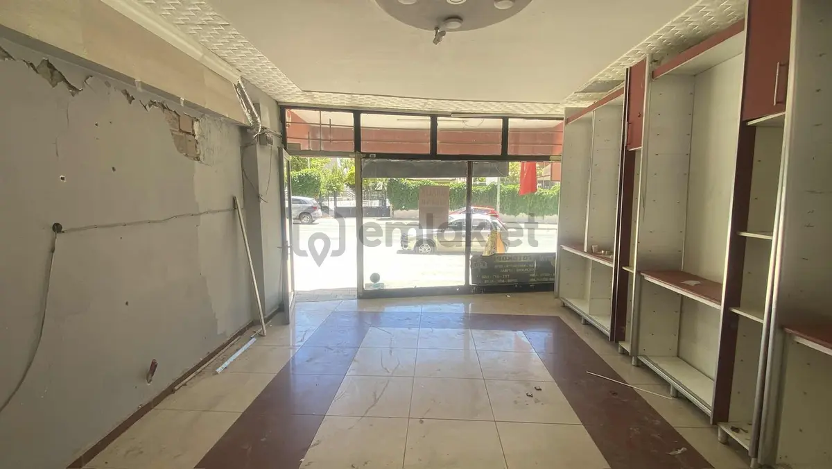 Özgür'den Kernek İpek Cad.üzerinde Kiralık İşyeri - 6