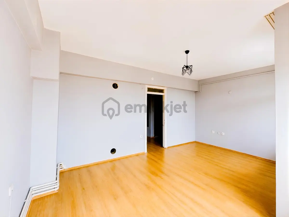 Subaşı Mahallesi'nde Kiralık 2+1 Daire - 26