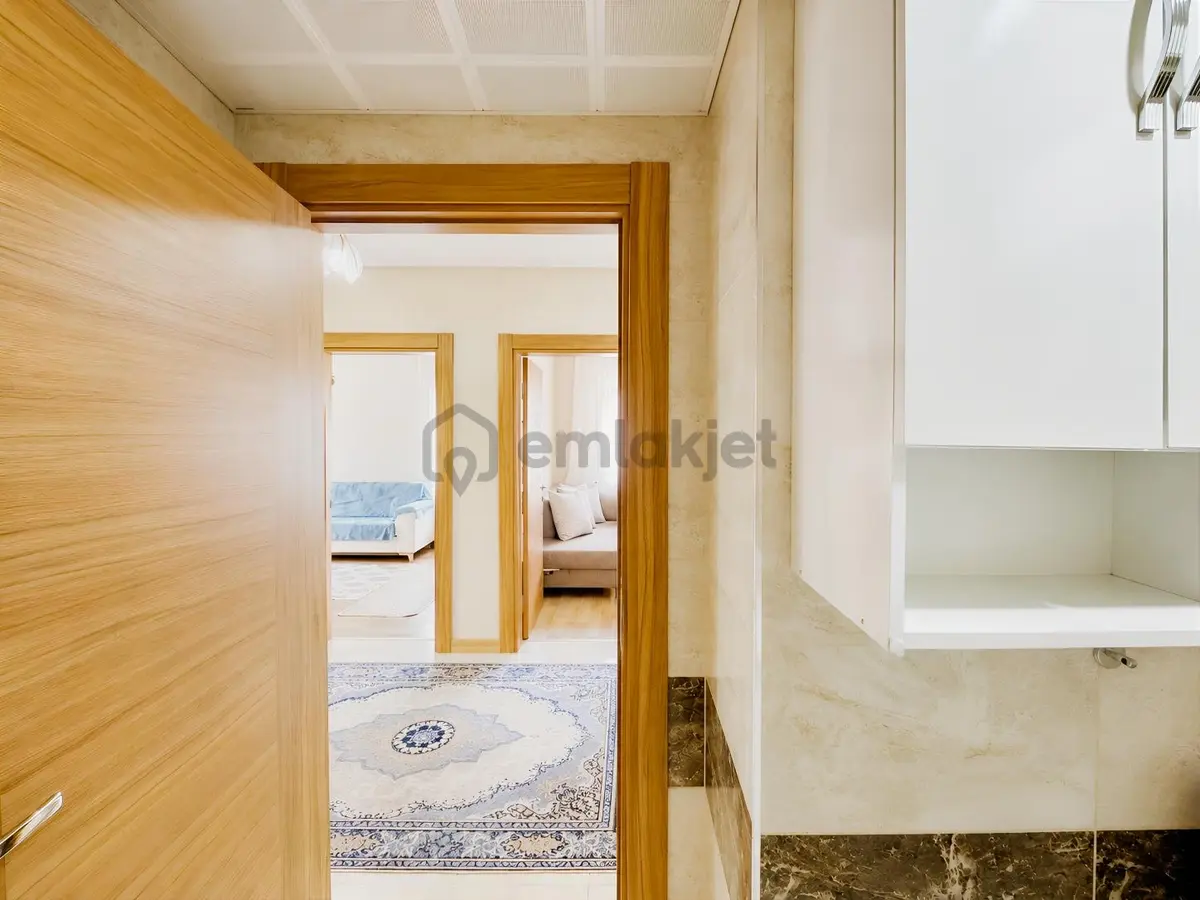 Yıldıztabya Cadde Üzerinde Site İçerisinde 2+1 Arakat Daire - 2